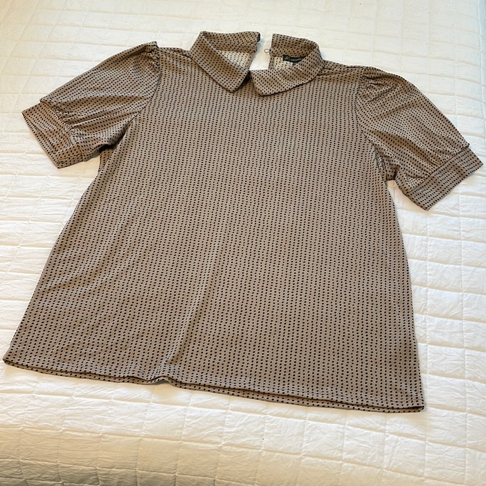 Adrianna Papell tan polyester blouse with black polka dots. Size L. Like new.